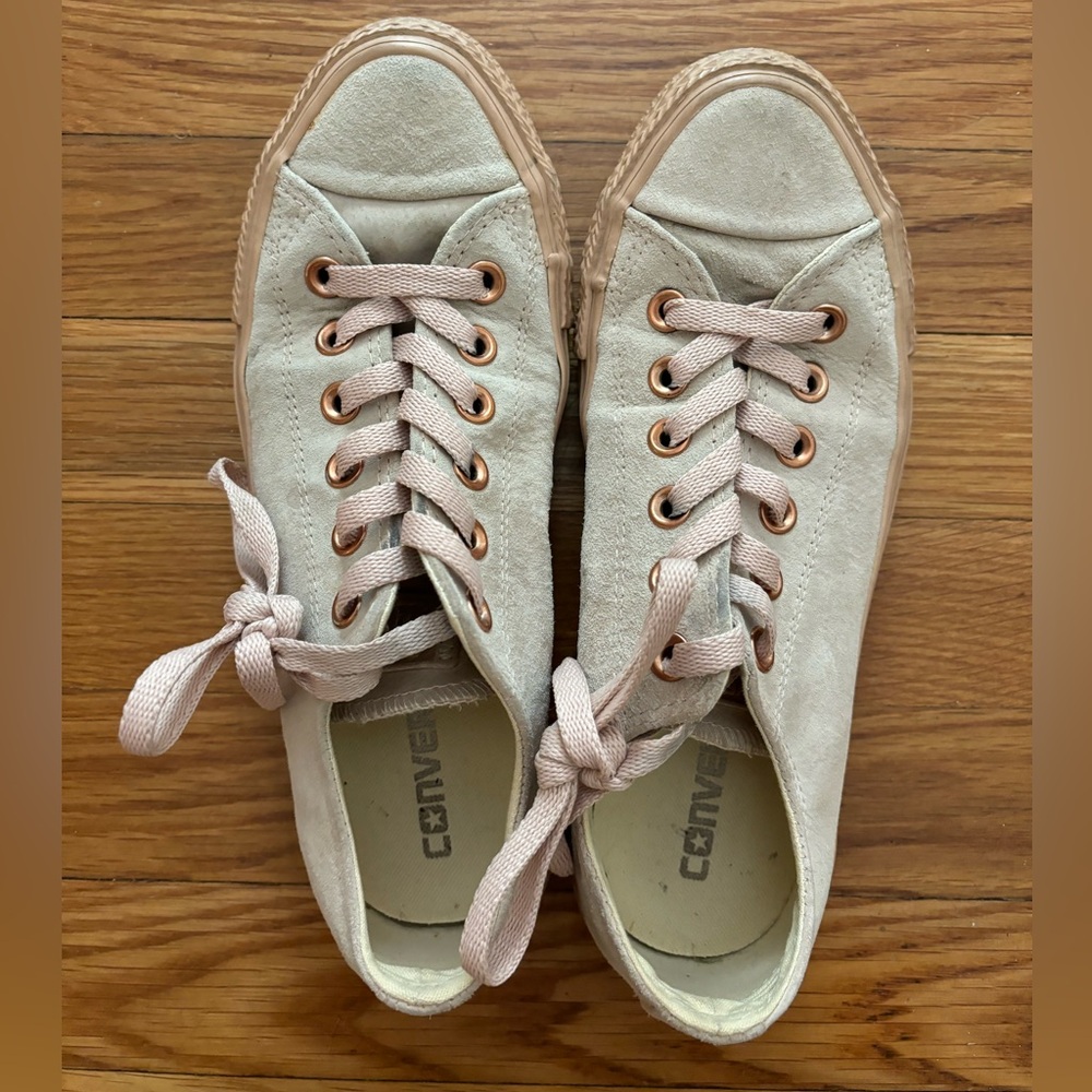 Converse pink suede women’s shoes, size 7